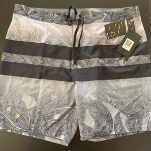 Hurley board shorts sz 36